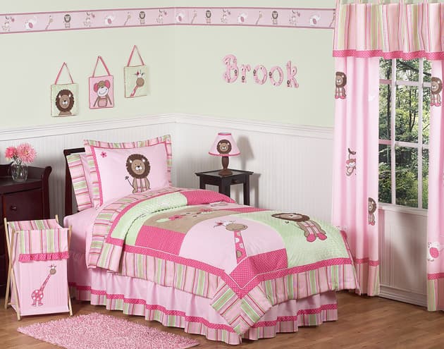 White & Pink Color girl bedrooms design