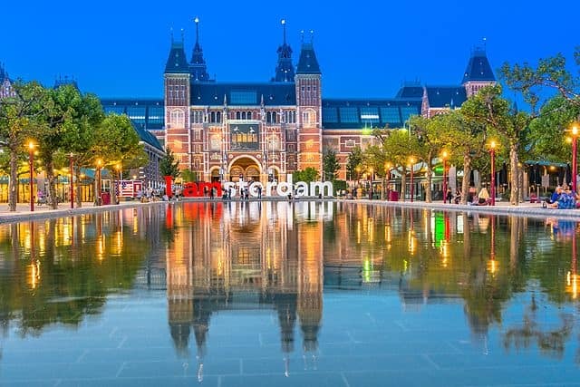 Amsterdam - valentines day places to go