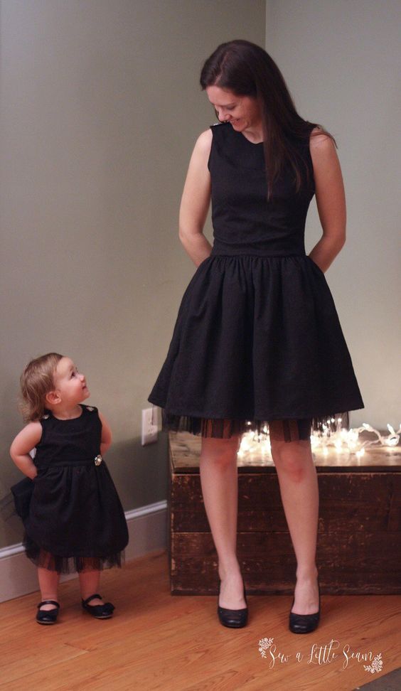Free sewing pattern matching mommy and me dresses