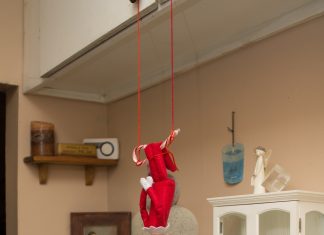 simple elf on the shelf ideas for toddlers